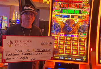 Scott Wins a Buffalo Jackpot!